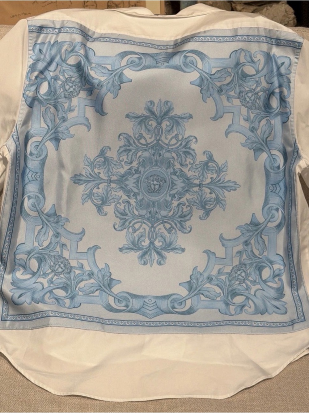 Versace Men’s Short Sleeve Shirt Cotton Ivory Lt Blue Design on Back size 48 NWT